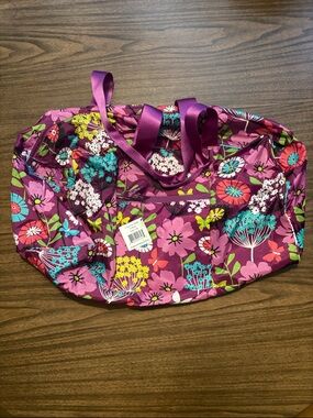 NEW Vera Bradley Collapsible Duffle Flutterby Bag Bright Floral Purple Weekender